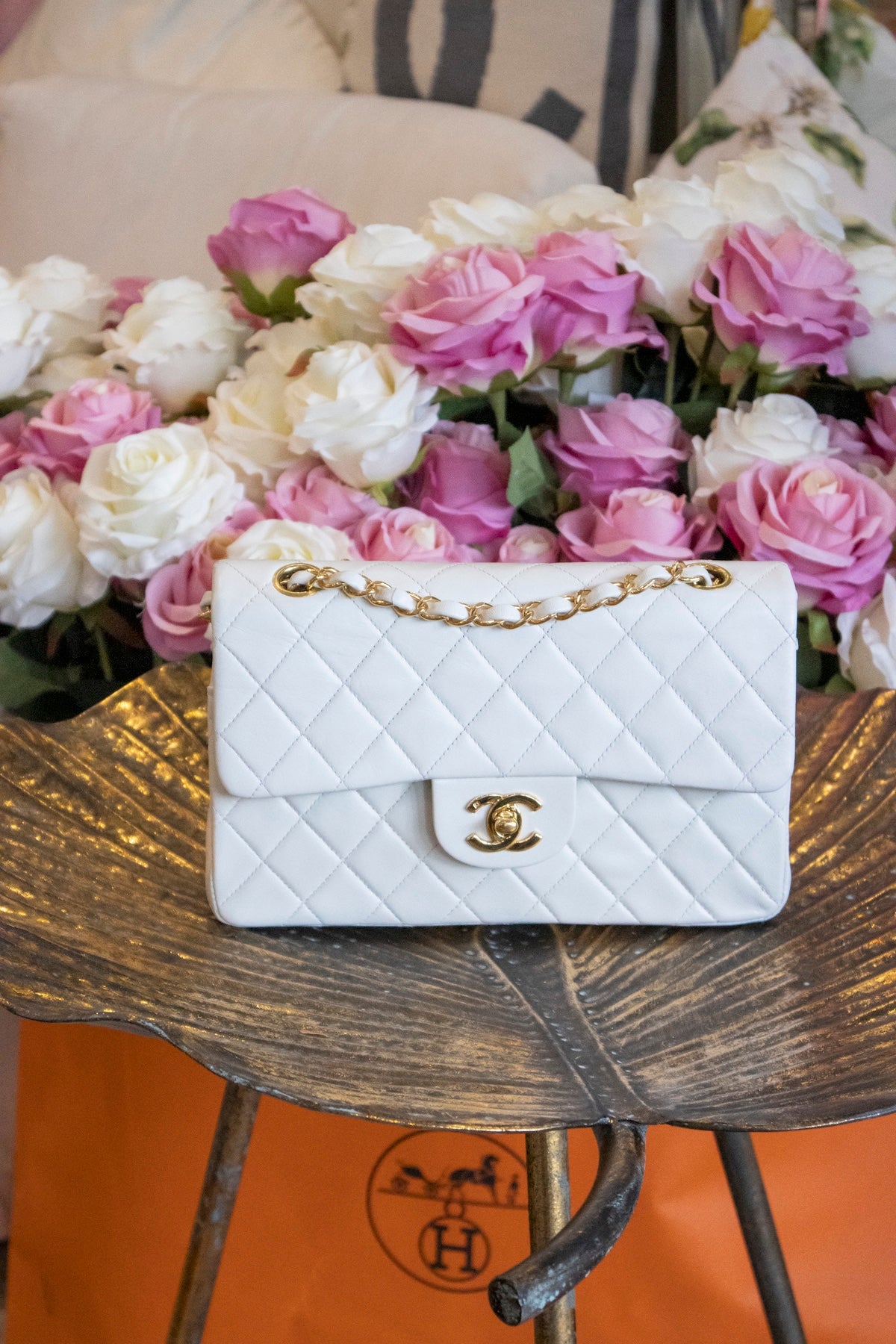 Chanel - Small Double Flap Bag Weiss Lambskin 24 Karat vergoldete Hardware