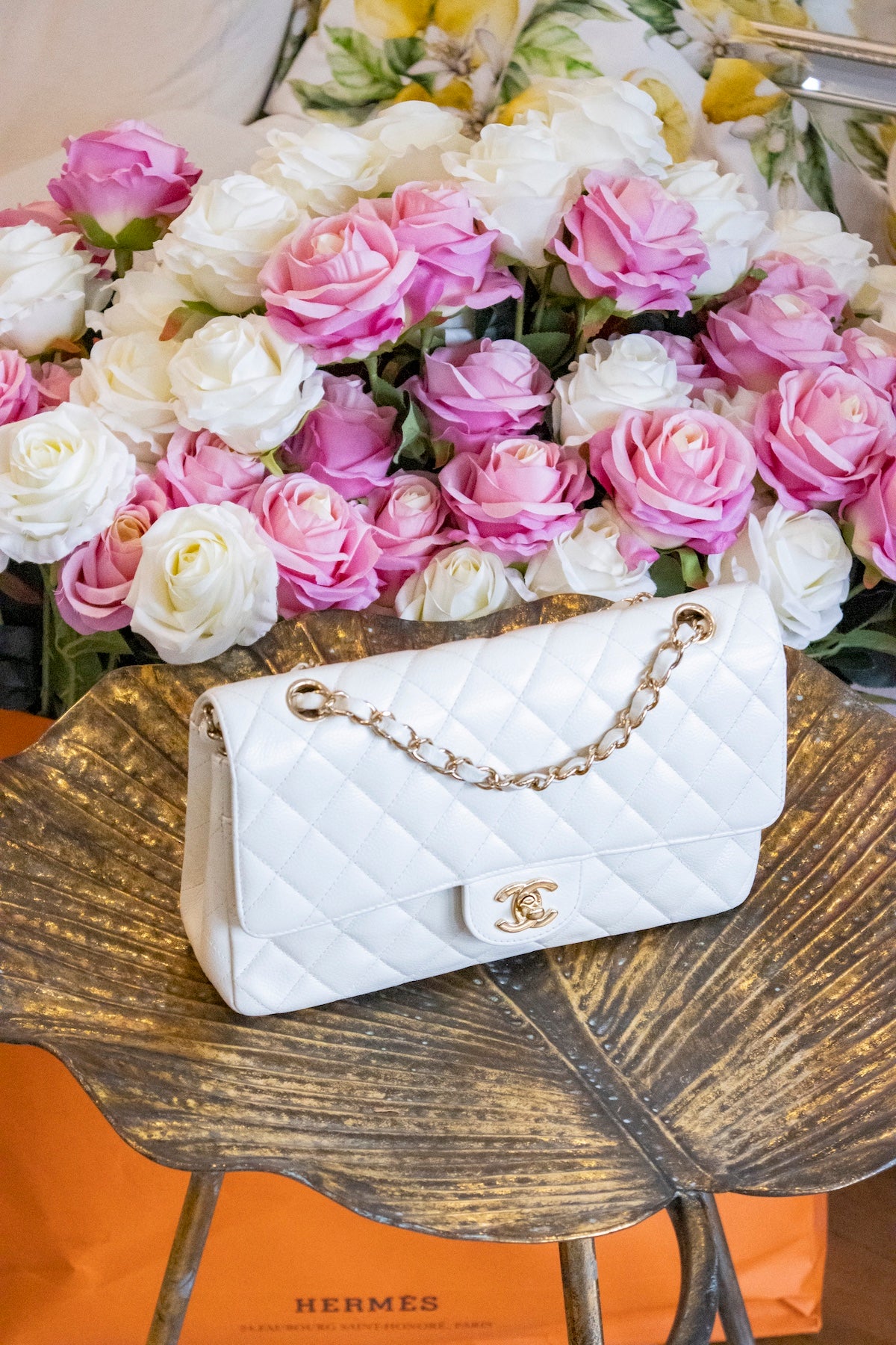 Chanel - Medium Double Flap Bag Weiss Caviar Leder Goldene Hardware