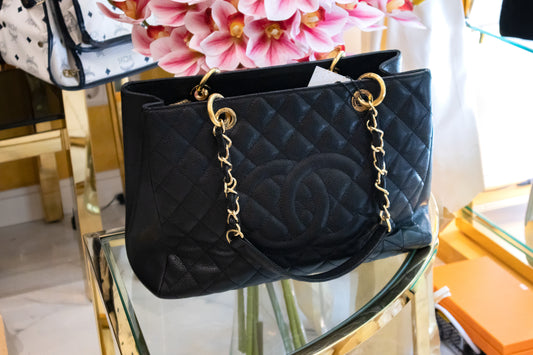 Chanel - Handtasche Schwarz