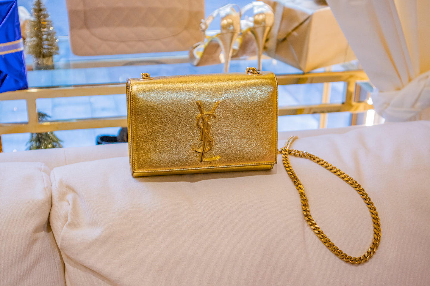 Yves Saint Laurent - Limited Edition Gold Abendtasche