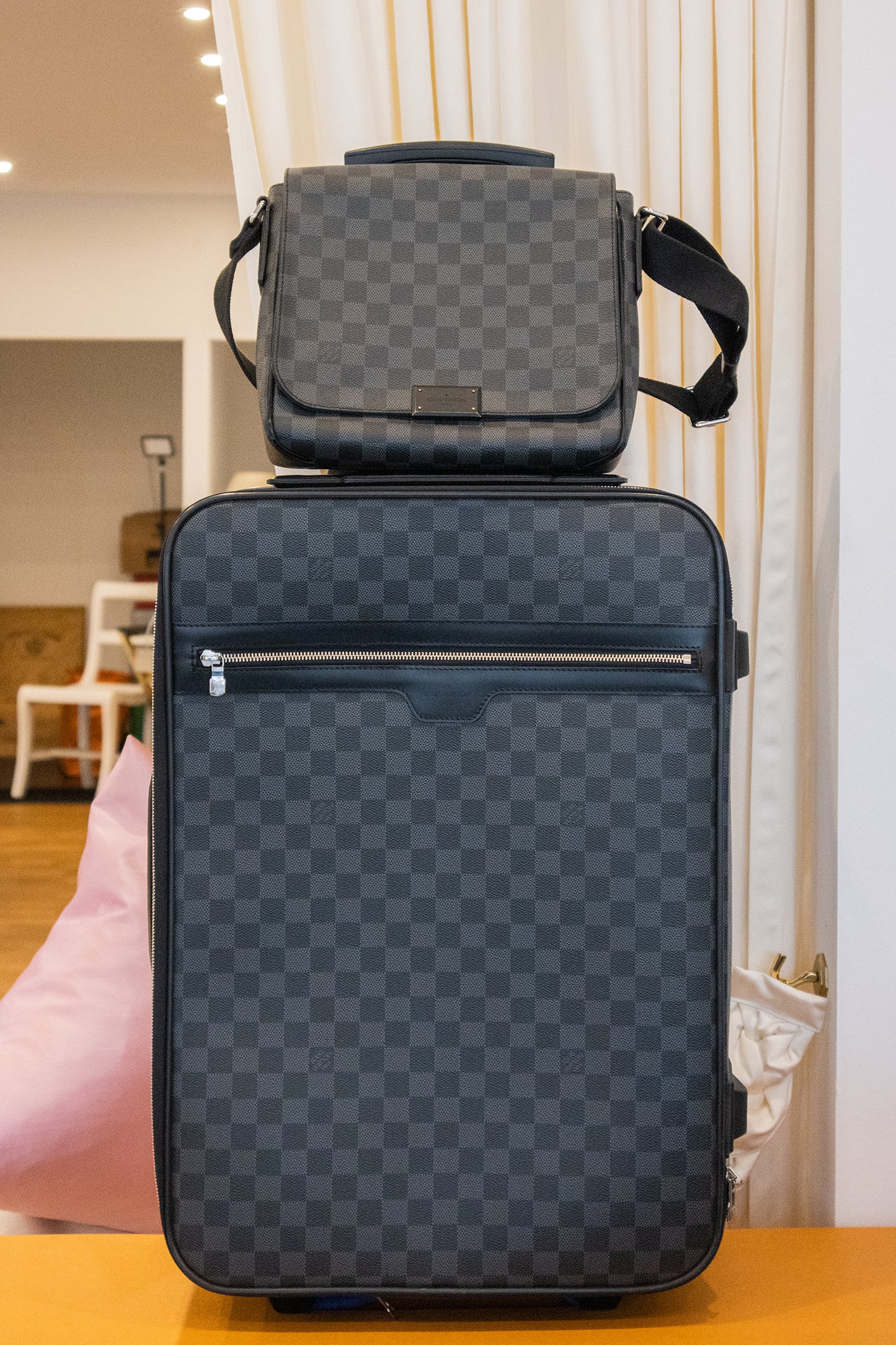 Louis Vuitton - Reisekoffer Damier Ebene