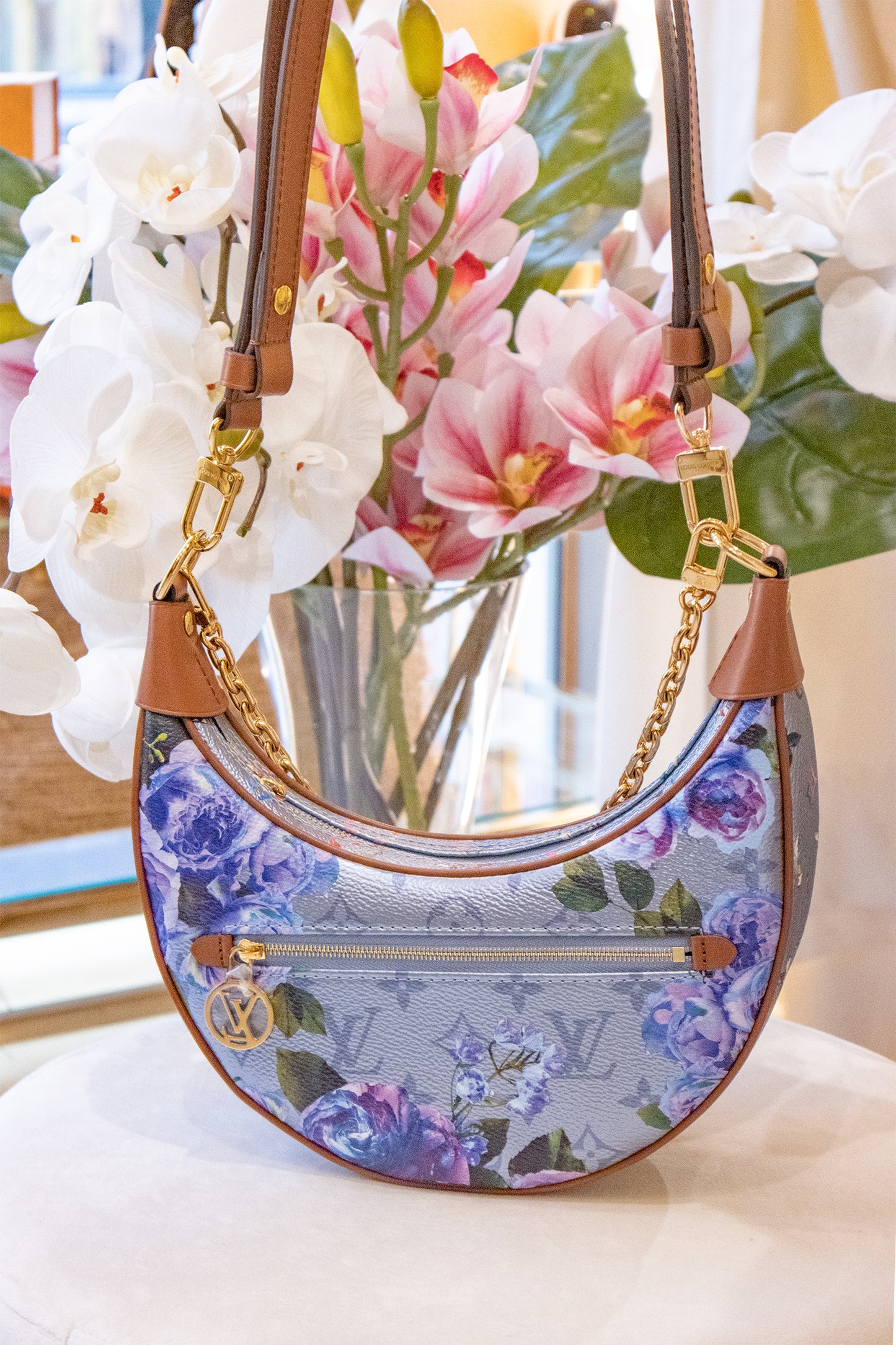 Louis Vuitton - Tasche Loop Gardena