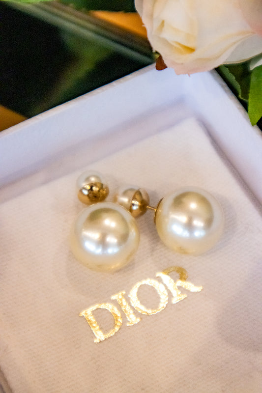 Dior - Perlenohrringe