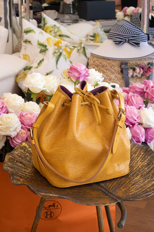 Louis Vuitton - Petite Noé aus Epi Leder in Gelb
