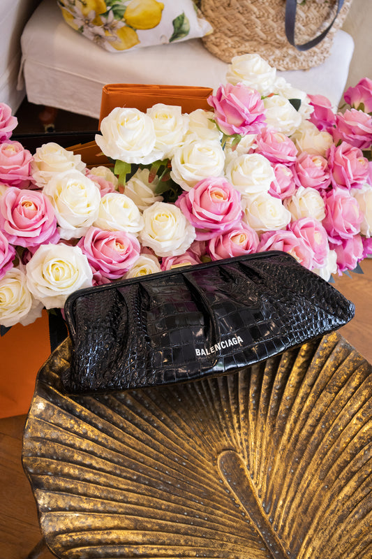 Balenciaga - Mock-Croc Clutch Bag in Schwarz
