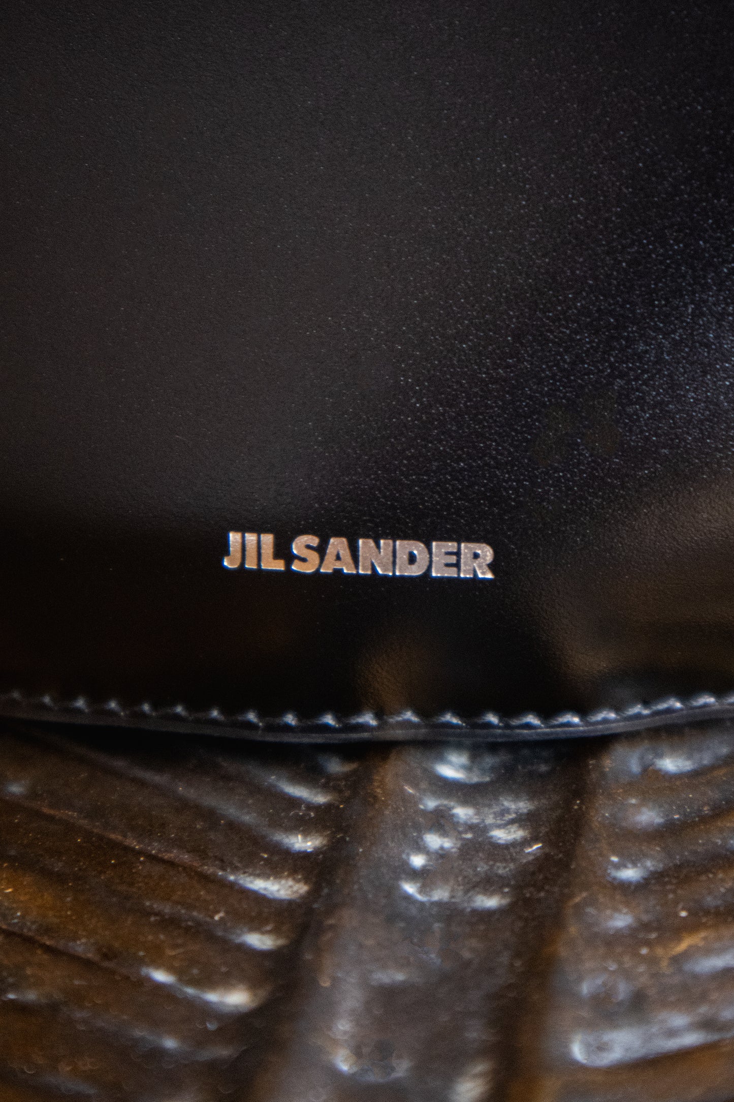 Jil Sander - Handtasche aus schwarzem Leder