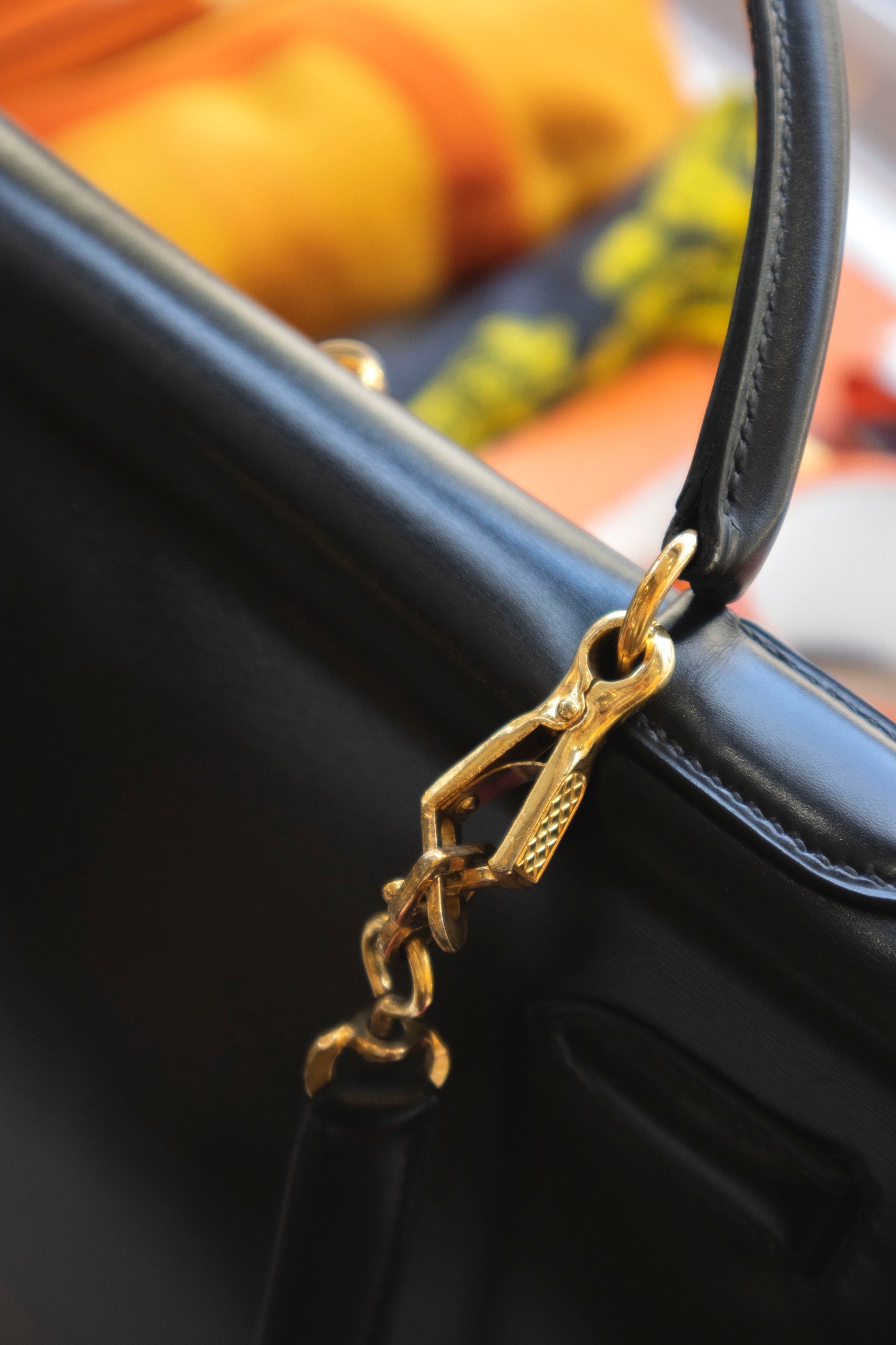 Hermès - Kelly 32 Handtasche Schwarz