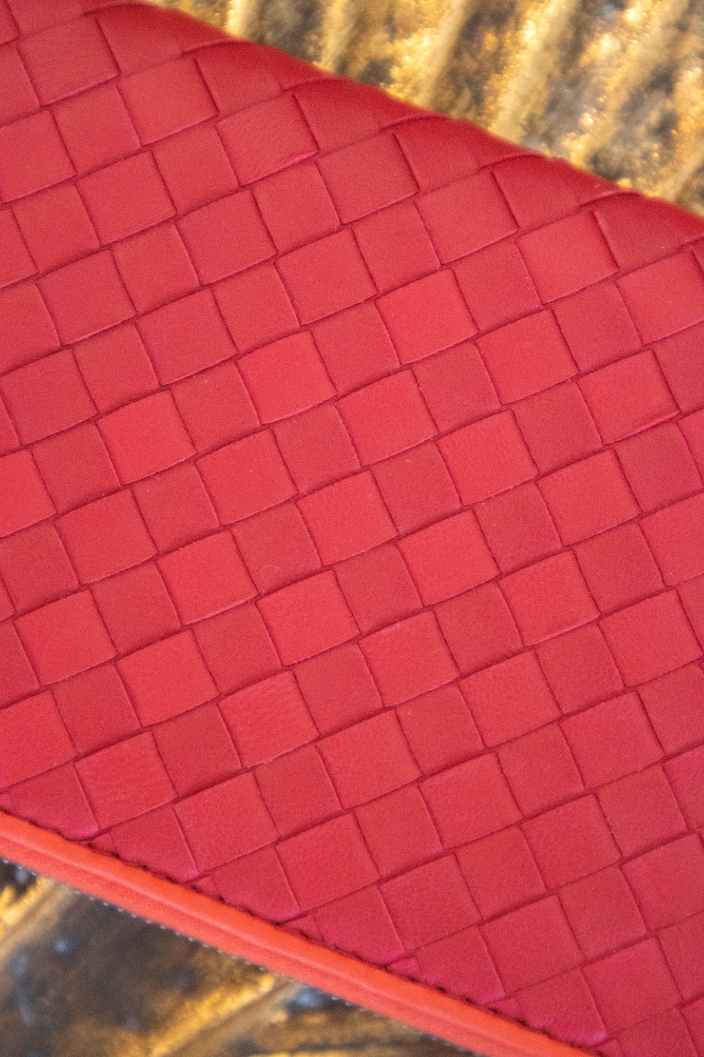 Bottega Veneta - Geldbörse Intrecciato Round Zipper Rot