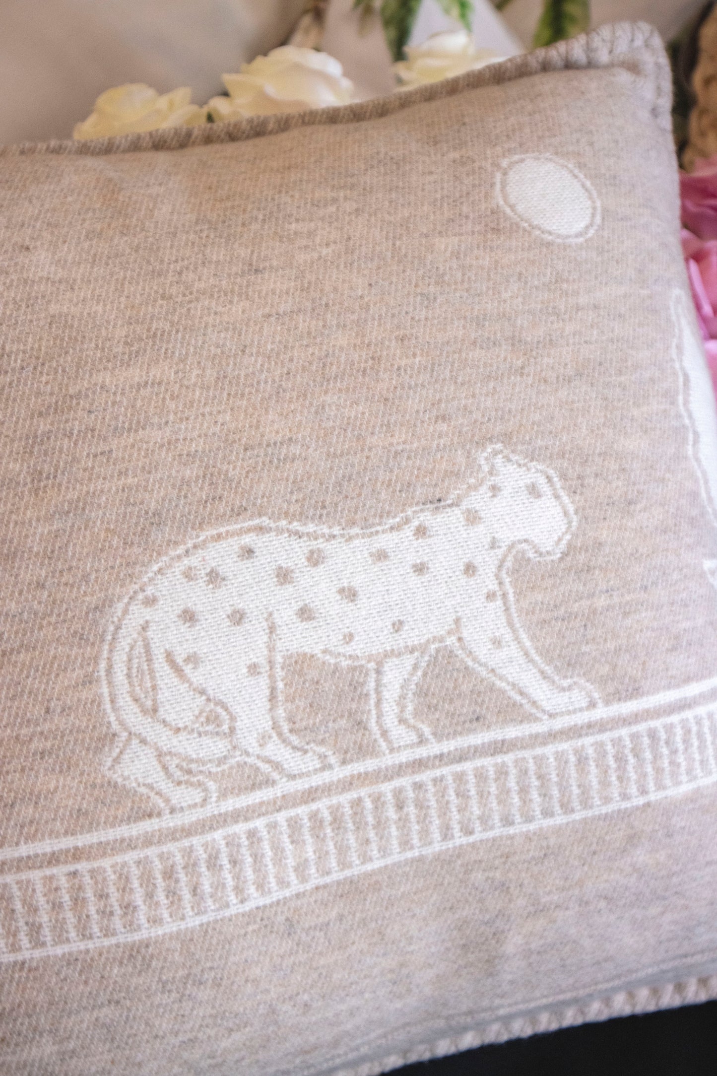 Cartier - Plaid & Kissen - Beige Panthère De Wool Cashmere