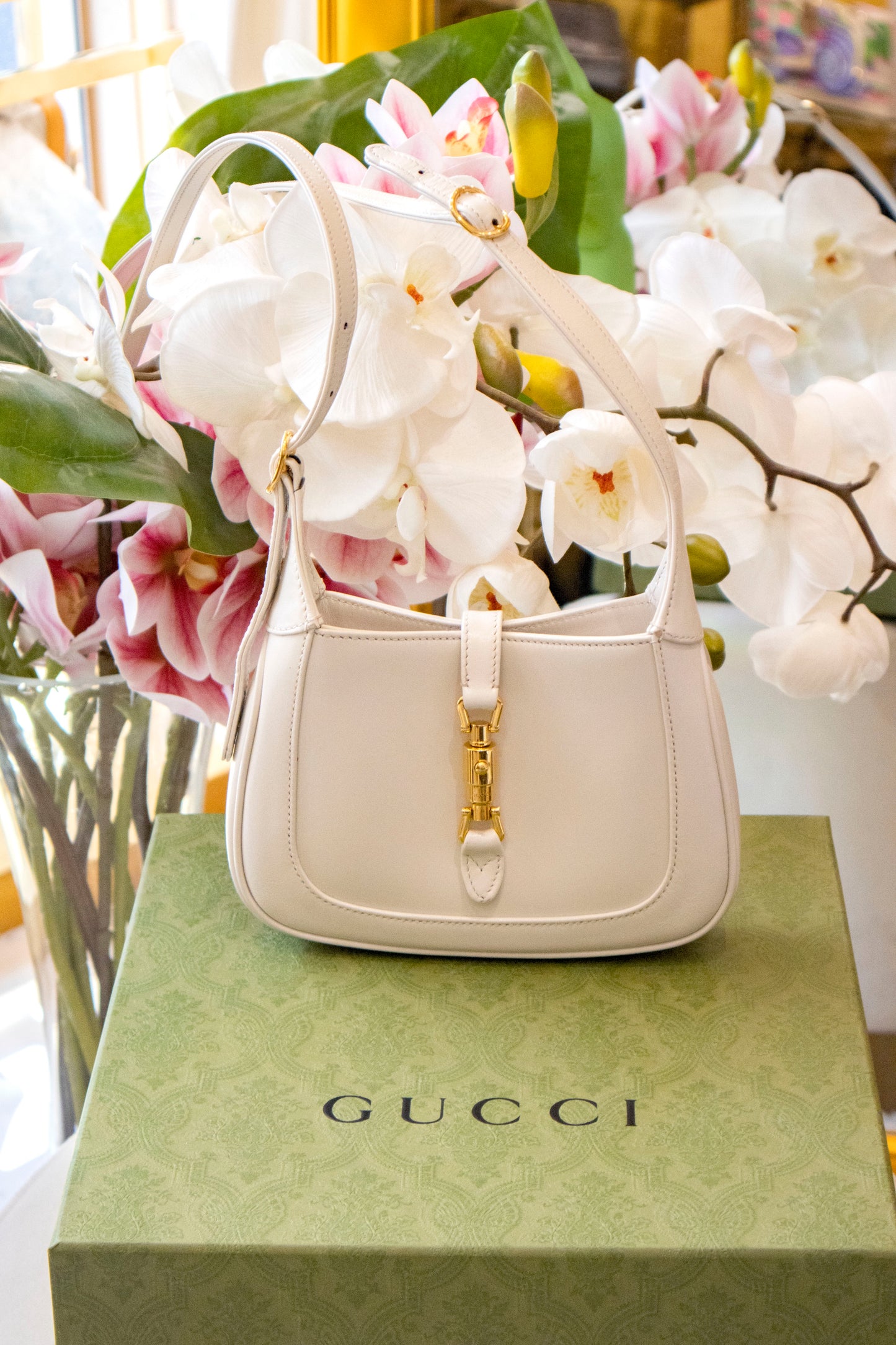 Gucci - Jackie Mini-Tasche Kalbsleder Weiß