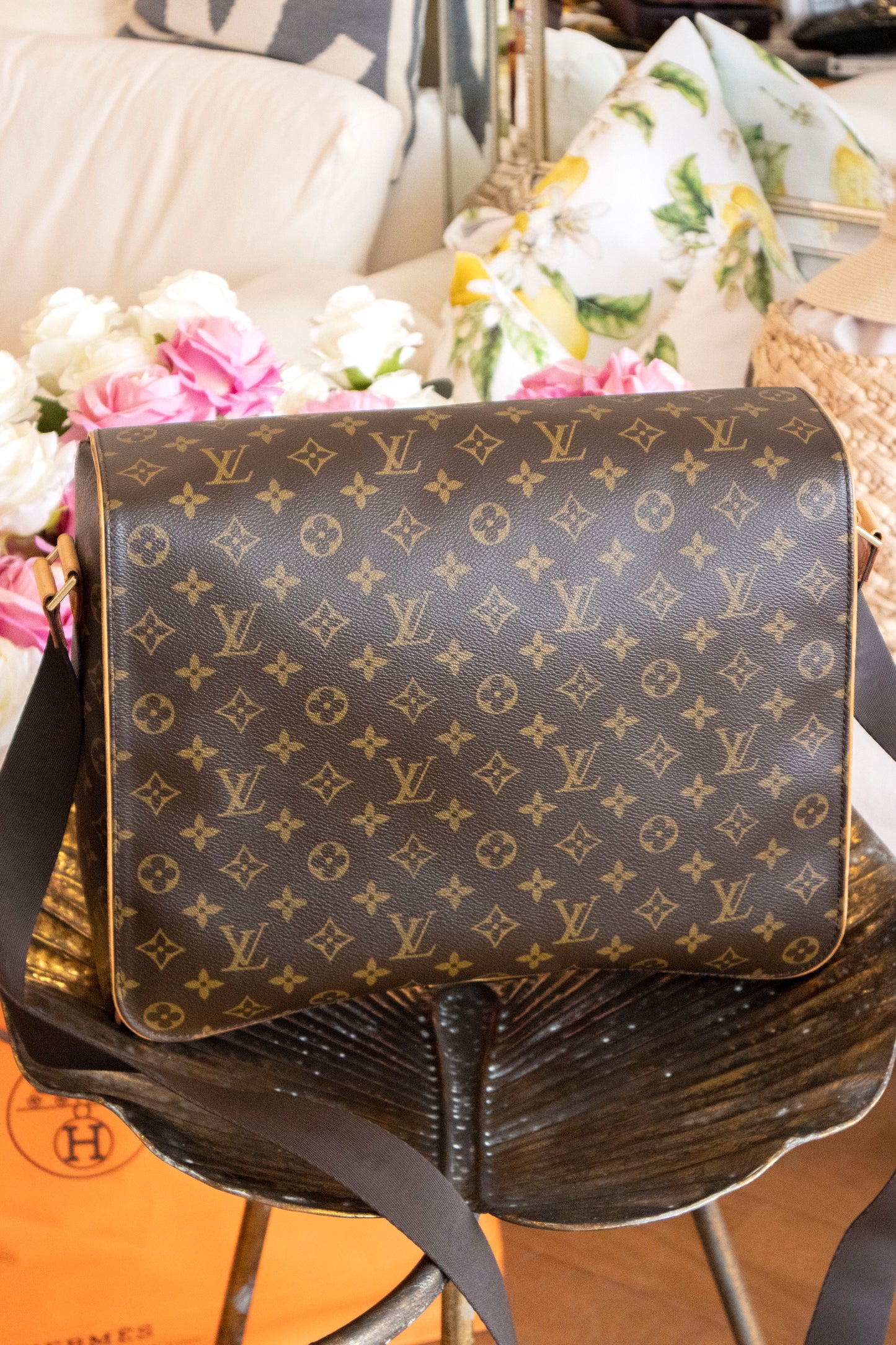 Louis Vuitton - Abbesses Messenger Bag
