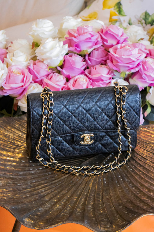 Chanel - Tasche aus schwarzem Caviar-Leder