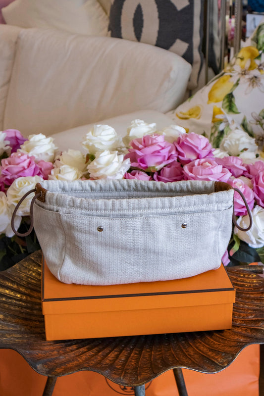 Hermès - Fourbi Pouch aus beiger Canvas