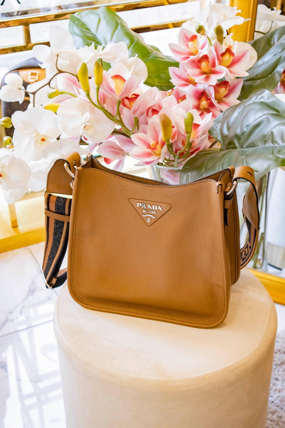 Prada - Ledertasche in Karamellfarbe