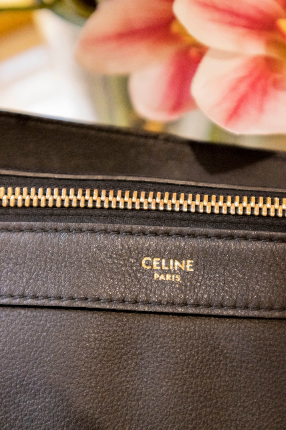 Cèline - Handtasche aus Leder in Schwarz
