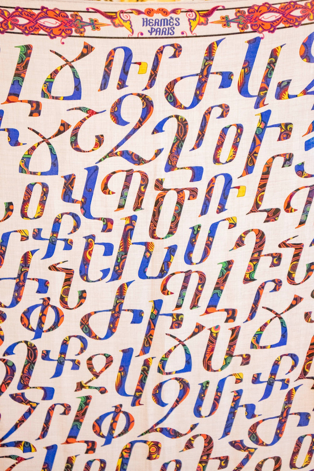 Hermès - Tuch Lettres d'Erevan