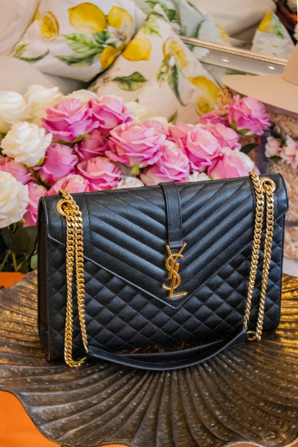 Saint Laurent - Envelope Large Goldene Hardware