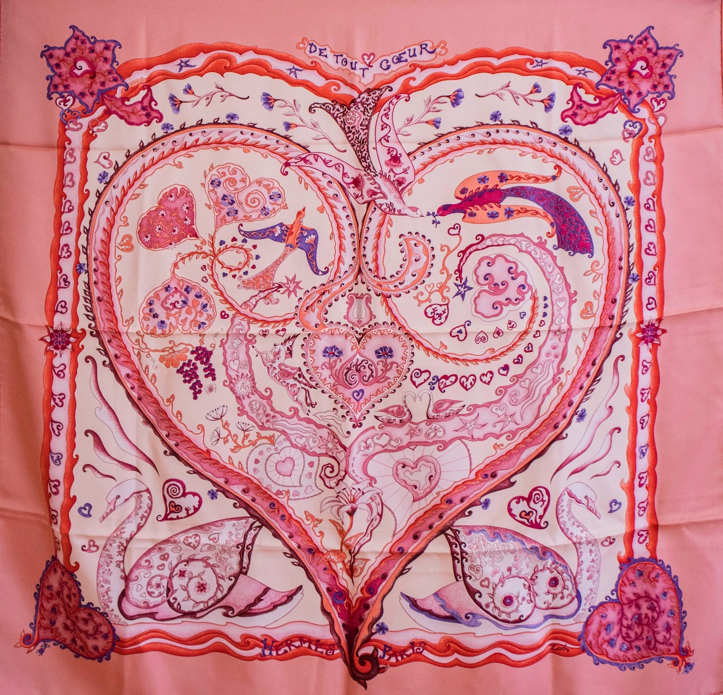 Hermès - Seidenschal "De tout Coeur" Pink