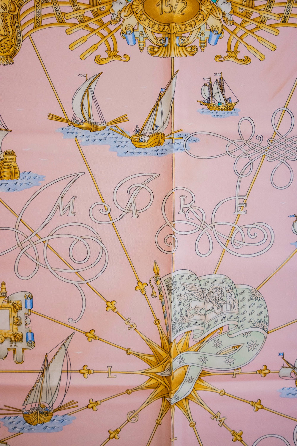 Hermès - Seidentuch 90 "Voiles De Lumiere" Rosa