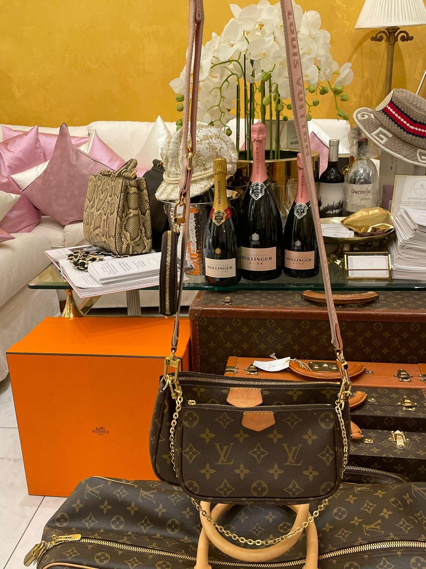 Louis Vuitton - Multi Pochette