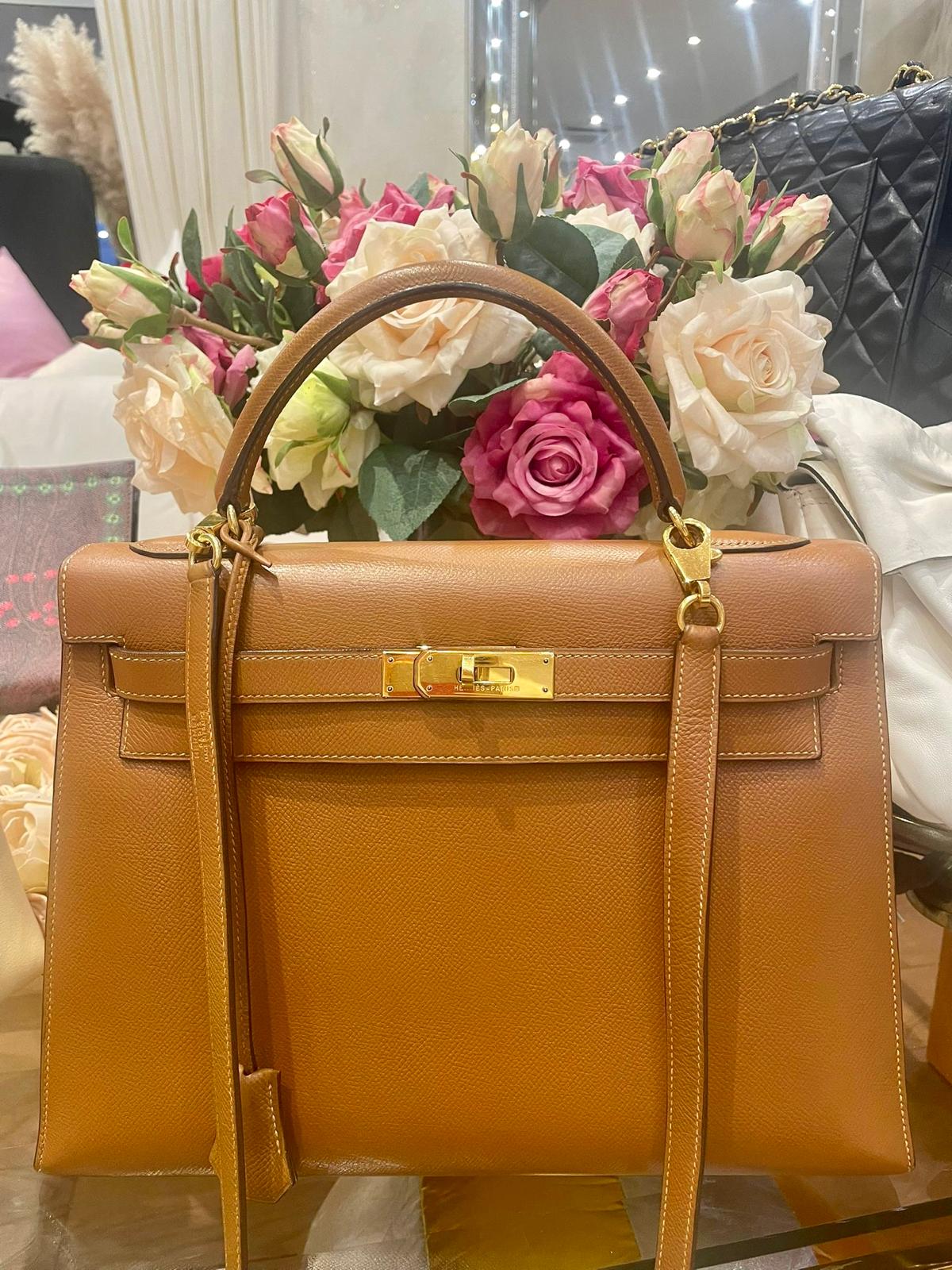 Hermès - Kelly Bag 32 Gold Courchevel Leder Golden Hardware
