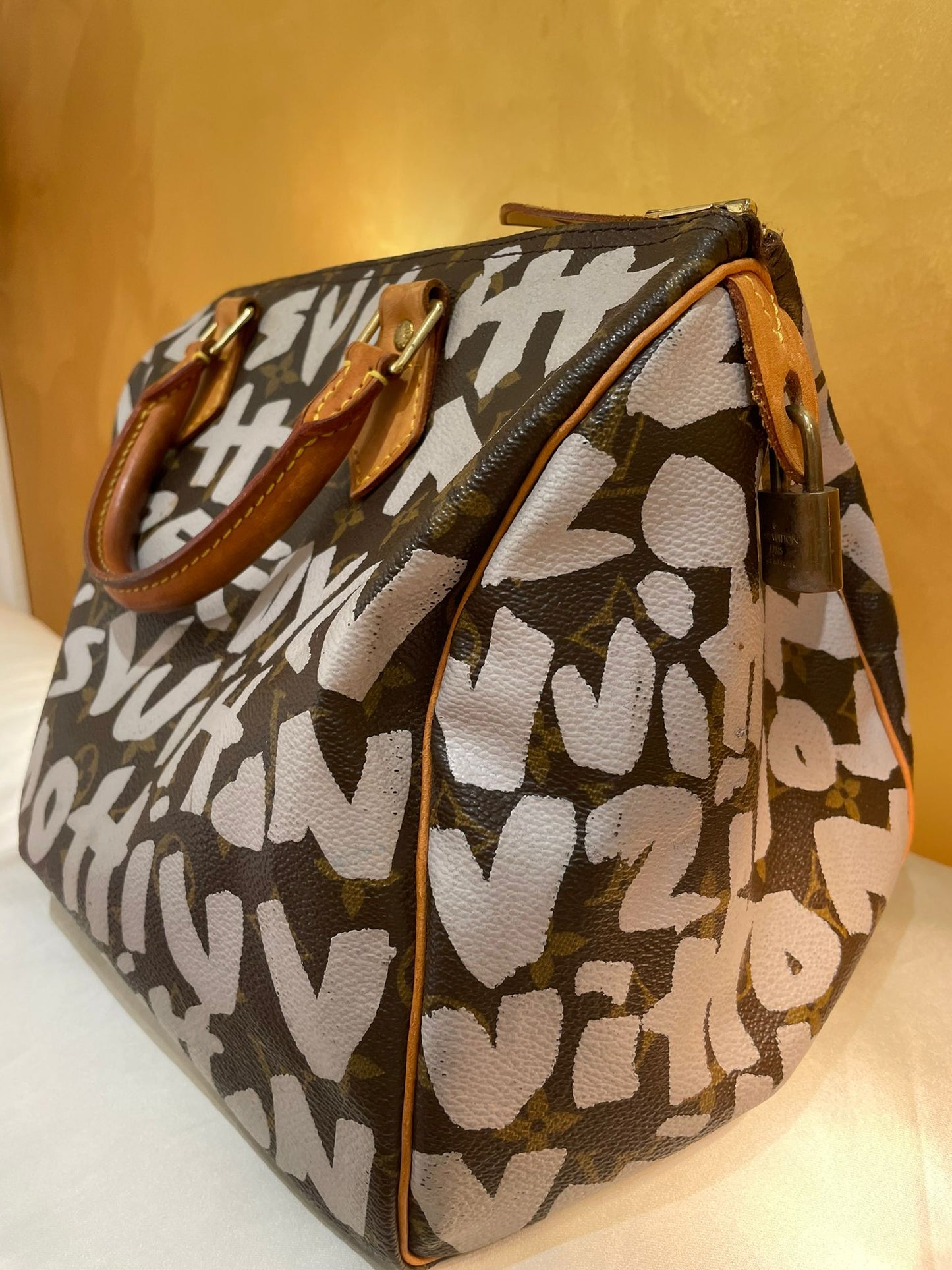 Louis Vuitton - Speedy 30 Limited Edition Graffiti