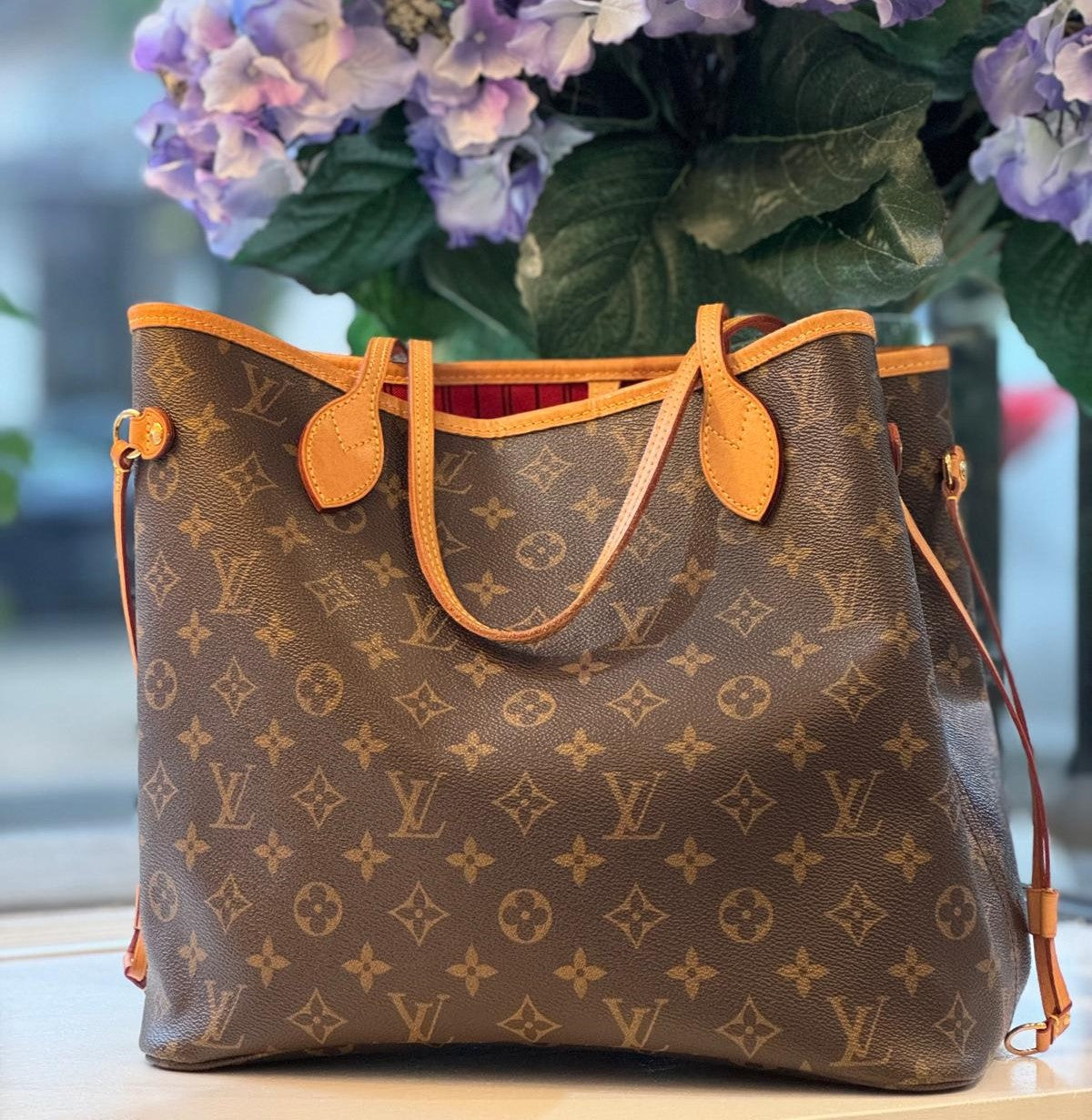 Louis Vuitton - Neverfull