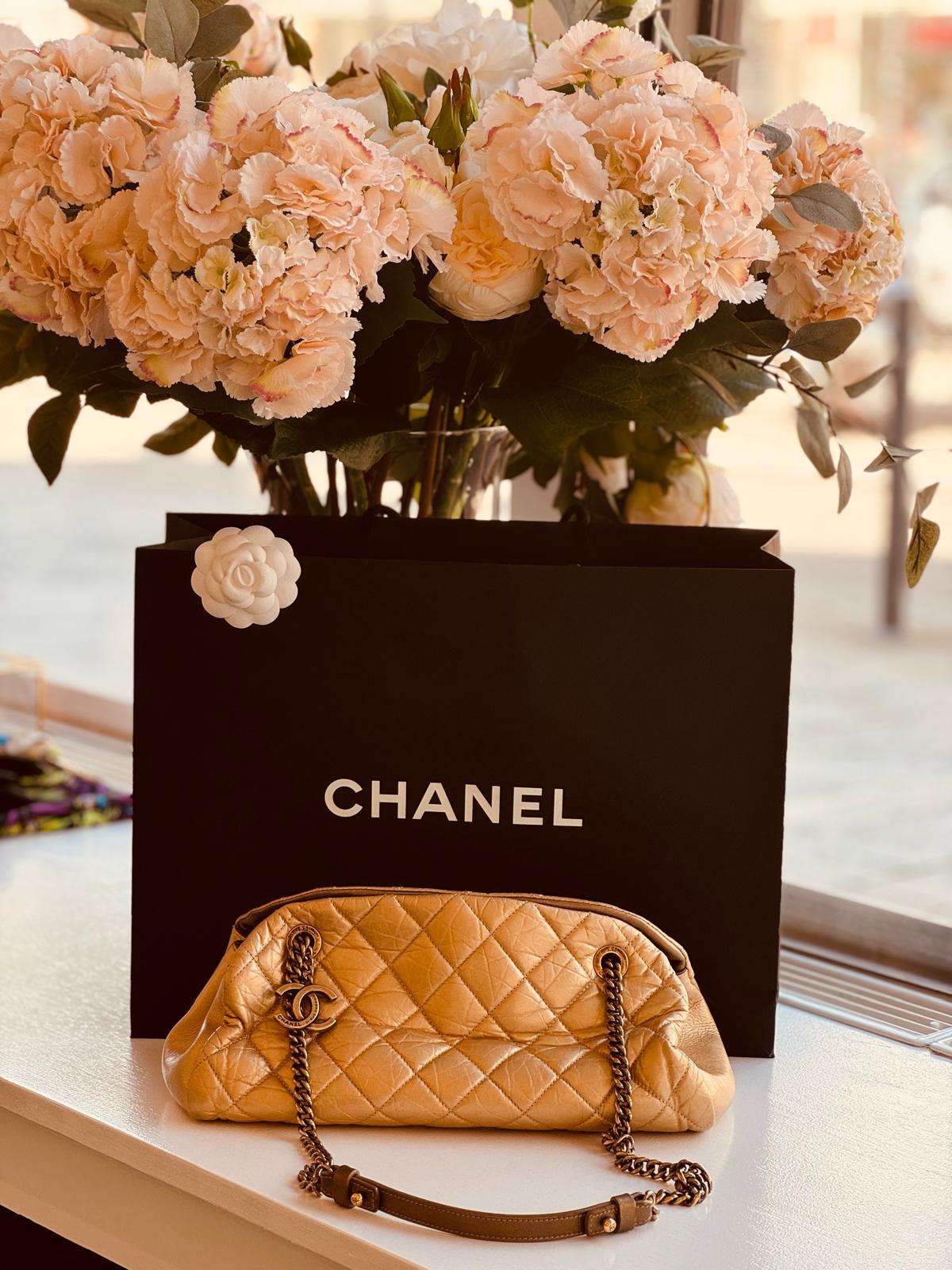 Chanel - Vintage Tasche Gold