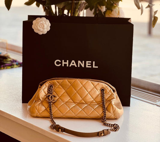Chanel - Vintage Tasche Gold