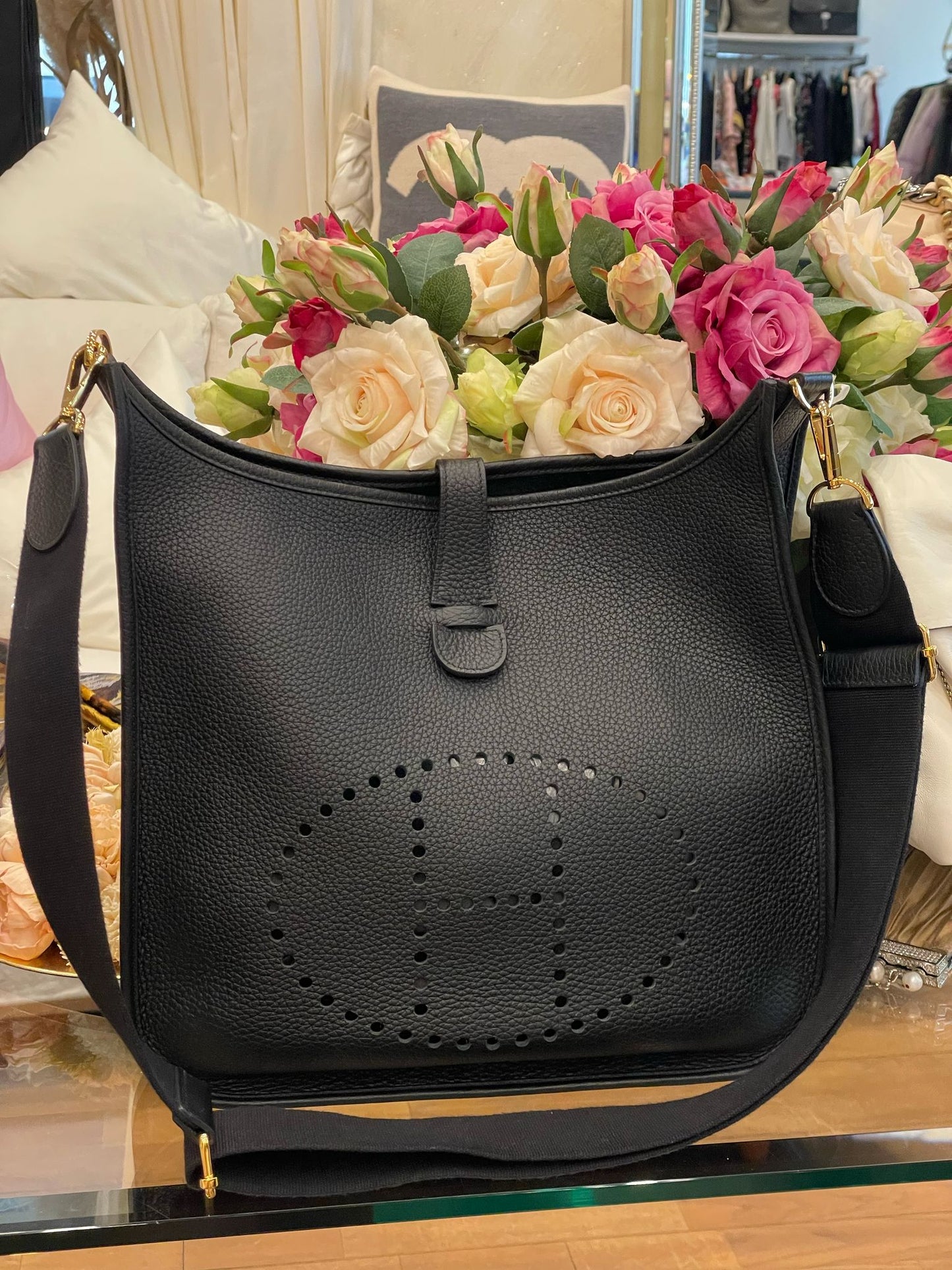 Hermès - Evelyne 33 Schwarz Taurillon Clemence Goldene Hardware