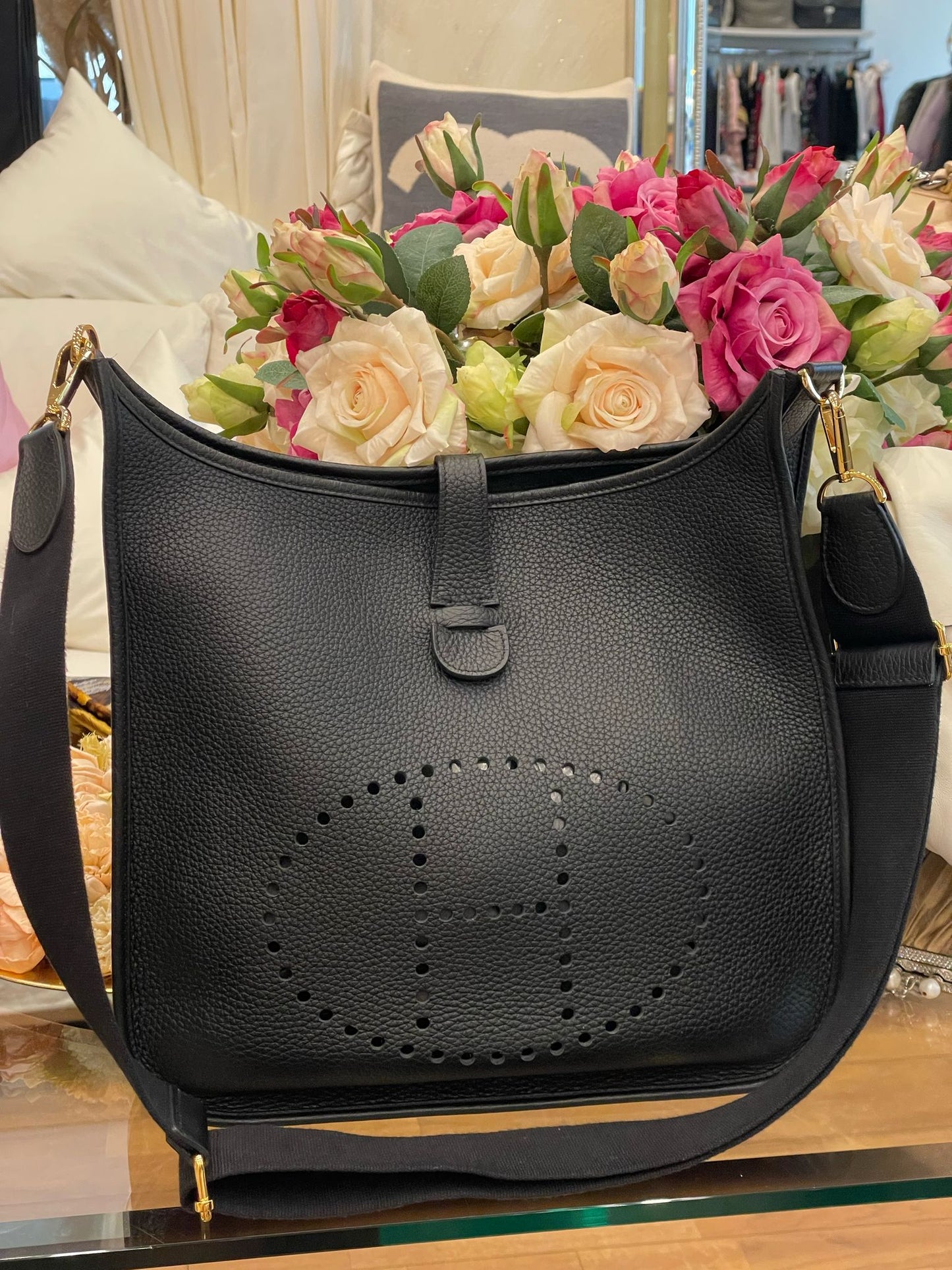 Hermès - Evelyne 33 Schwarz Taurillon Clemence Goldene Hardware