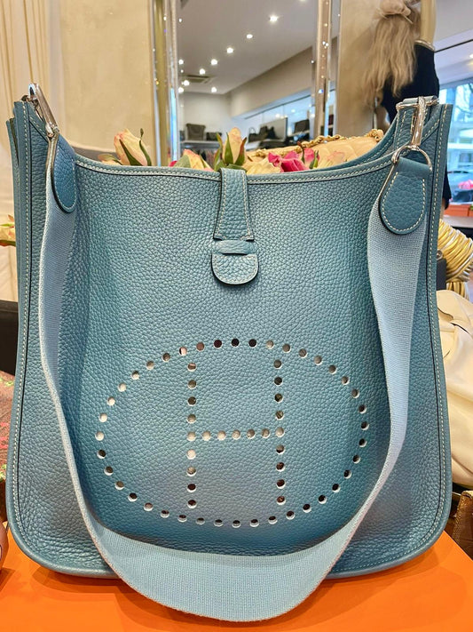 Hermès - Birkin Bag 35 Gold Courchevel leather Golden Hardware