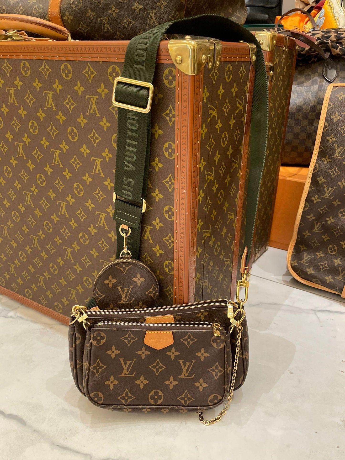 Louis Vuitton - Multi Pochette
